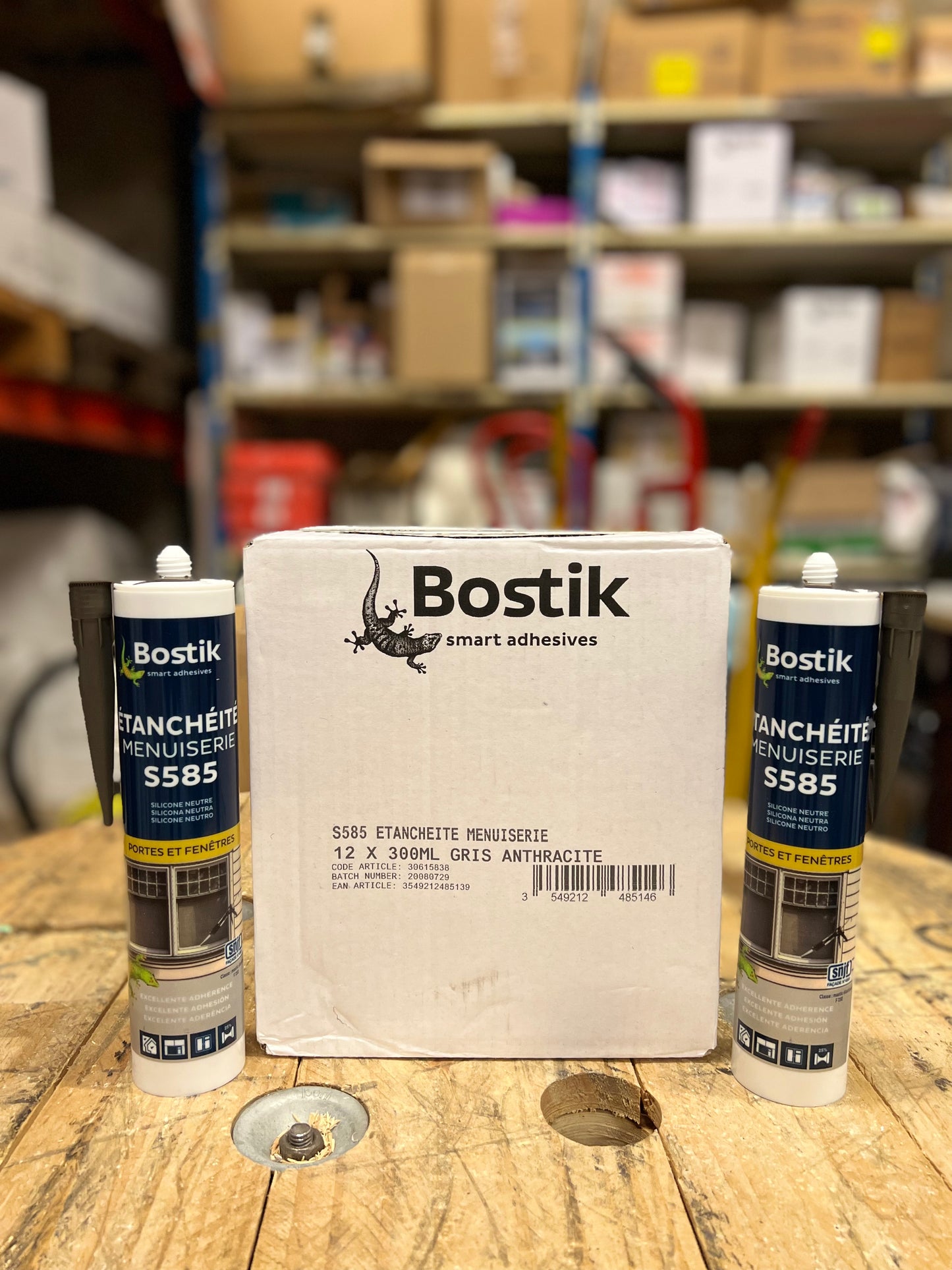 COLLE BOSTIK MASTIC S585 MENUISERIE GRIS - 300 ml VENDU PAR 12